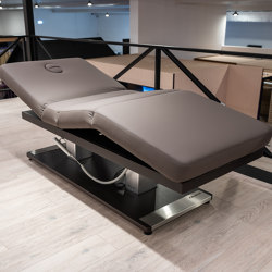 Treatment Table | Wellness furniture | Alpha Wellness Sensations