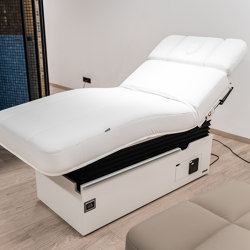 Treatment Table | Wellness furniture | Alpha Wellness Sensations